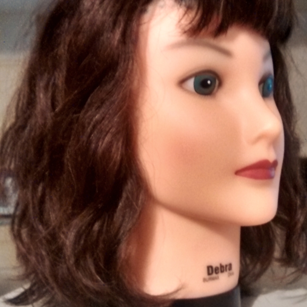 ISO shoulder length+ mannequin